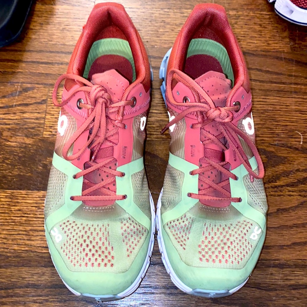 On running shoes womens 7. Great used condition!